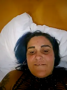 Snapshot of josamiel chatting on November 15, 2025, 12:14 am josamiel online show from November 15, 2025, 12:14 am