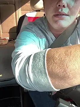 Snapshot of bjayburn chatting on January 27, 2025, 7:35 pm bjayburn online show from January 27, 2025, 7:35 pm