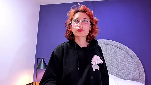 lee Powder online show from March 18, 2025, 11:00 am