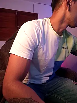 Snapshot of Joylopez_fit chatting on March 29, 2026, 5:14 pm Joylopez fit online show from March 29, 2026, 5:14 pm