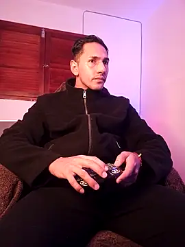 Snapshot of Joylopez_fit chatting on March 25, 2026, 11:31 am Joylopez fit online show from March 25, 2026, 11:31 am