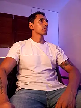 Snapshot of Joylopez_fit chatting on February 28, 2026, 6:29 pm Joylopez fit online show from February 28, 2026, 6:29 pm