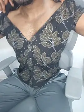 hot boy dic online show from February 22, 2026, 2:08 pm