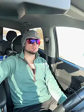 Snapshot of RickeyRidez chatting on January 15, 2026, 6:44 pm RickeyRidez online show from January 15, 2026, 6:44 pm