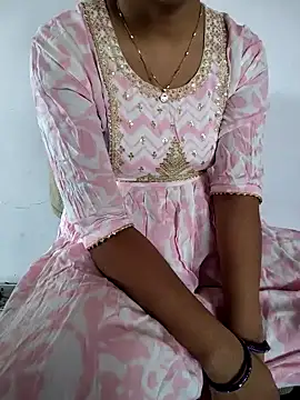 Snapshot of lovelygirl4567 chatting on April 28, 2026, 5:34 am lovelygirl4567 online show from April 28, 2026, 5:34 am
