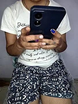 Snapshot of lovelygirl4567 chatting on May 11, 2026, 3:18 pm lovelygirl4567 online show from May 11, 2026, 3:18 pm