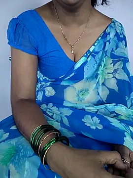 lovelygirl4567 online show from March 30, 2026, 6:04 am