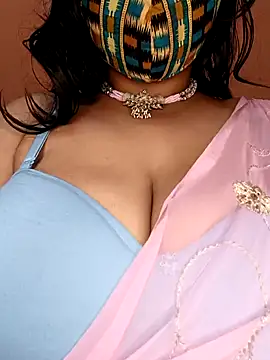 Lovely-Shivani online show from February 19, 2025, 7:26 pm