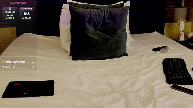 SamaraSinn online show from March 10, 2025, 11:34 am