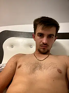 Demonpull69 online show from September 10, 2025, 6:07 pm