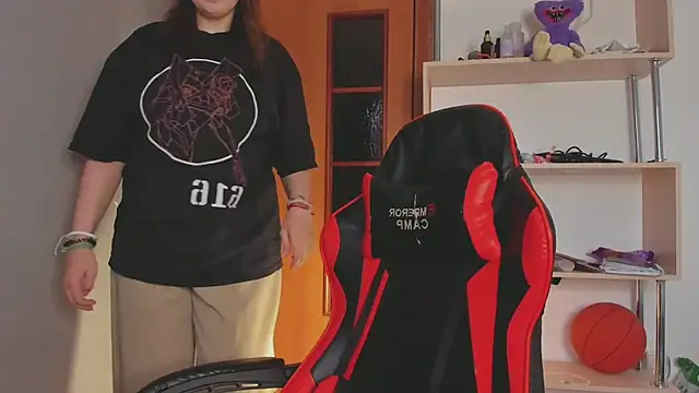 Snapshot of _lisacute chatting on January 5, 2025, 9:48 am lisacute online show from January 5, 2025, 9:48 am