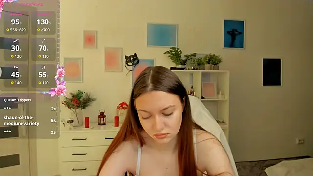 Snapshot of MiaVixxen chatting on November 11, 2025, 5:13 am MiaVixxen online show from November 11, 2025, 5:13 am