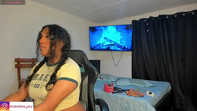 madisonbrunette online show from November 4, 2025, 3:32 am