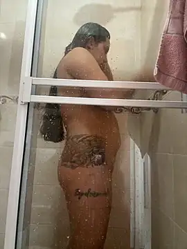 Snapshot of Gretta_Hot chatting on October 1, 2025, 7:29 pm Gretta Hot online show from October 1, 2025, 7:29 pm