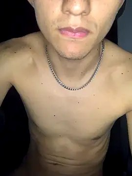 Snapshot of gabrielzinnnn085 chatting on November 4, 2025, 3:10 am gabrielzinnnn085 online show from November 4, 2025, 3:10 am