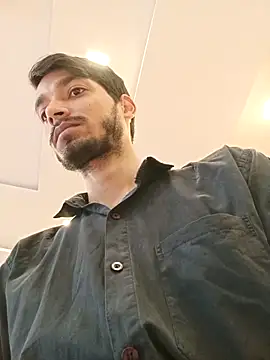 Tarun 0026 online show from October 7, 2025, 5:19 am