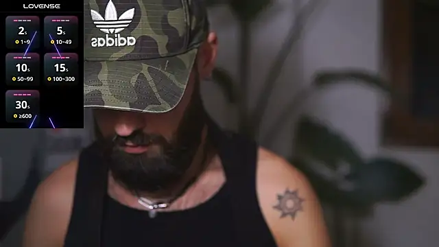 Snapshot of HairyRobxxx chatting on November 6, 2025, 5:50 pm HairyRobxxx online show from November 6, 2025, 5:50 pm