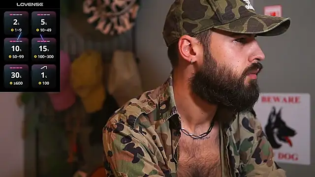 Snapshot of HairyRobxxx chatting on November 20, 2025, 4:18 pm HairyRobxxx online show from November 20, 2025, 4:18 pm