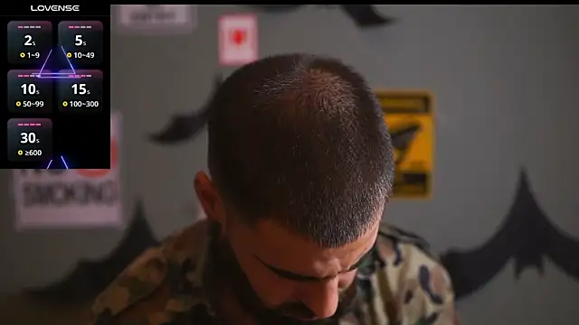 Snapshot of HairyRobxxx chatting on October 23, 2025, 6:28 pm HairyRobxxx online show from October 23, 2025, 6:28 pm