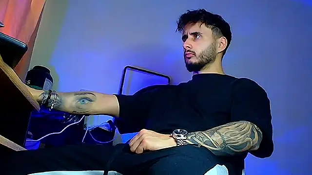 XanderCage99 online show from February 21, 2026, 12:40 pm