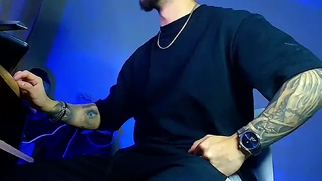 XanderCage99 online show from February 18, 2026, 5:31 pm