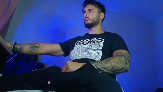 Snapshot of XanderCage99 chatting on September 23, 2025, 4:30 am XanderCage99 online show from September 23, 2025, 4:30 am