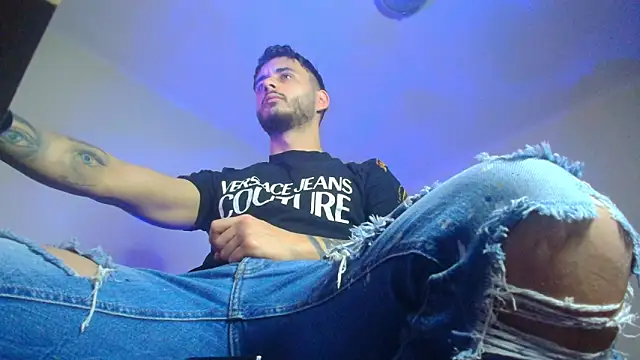 Snapshot of XanderCage99 chatting on March 4, 2025, 6:58 am XanderCage99 online show from March 4, 2025, 6:58 am