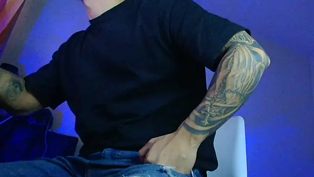 Snapshot of XanderCage99 chatting on October 30, 2025, 7:50 am XanderCage99 online show from October 30, 2025, 7:50 am