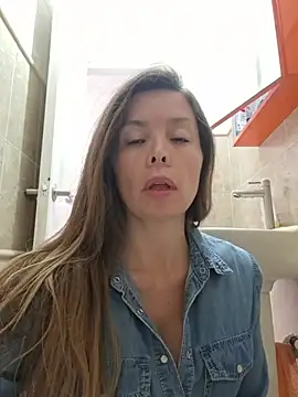 karina warthon online show from May 16, 2026, 5:34 pm