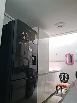 Snapshot of karina_warthon chatting on February 27, 2026, 5:24 pm karina warthon online show from February 27, 2026, 5:24 pm