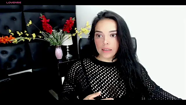 Snapshot of Carolaine01 chatting on March 1, 2025, 10:21 pm Carolaine01 online show from March 1, 2025, 10:21 pm