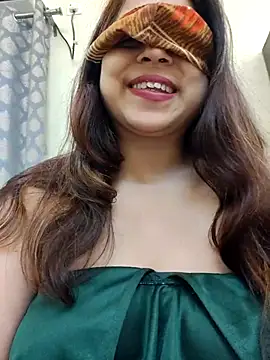 shreya1765 online show from February 7, 2026, 3:25 am