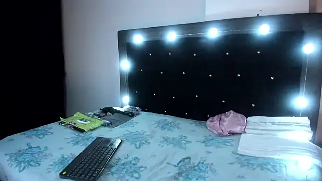 violetadumsper online show from March 7, 2026, 2:40 am