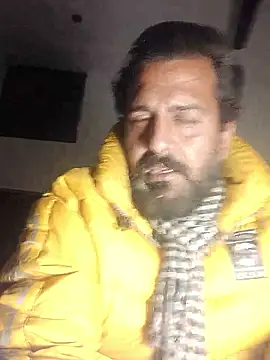 Snapshot of MAGNETICDADDY8 chatting on January 9, 2026, 10:17 pm MAGNETICDADDY8 online show from January 9, 2026, 10:17 pm