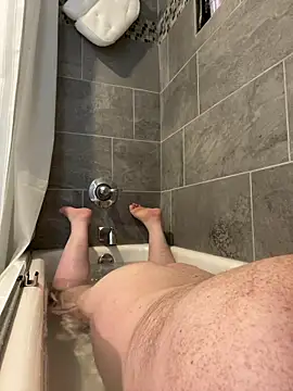 Snapshot of Ucsamiam chatting on September 10, 2025, 4:55 am Ucsamiam online show from September 10, 2025, 4:55 am