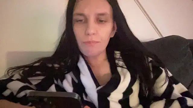 Snapshot of dixie_leigh chatting on January 8, 2025, 1:41 pm dixie leigh online show from January 8, 2025, 1:41 pm