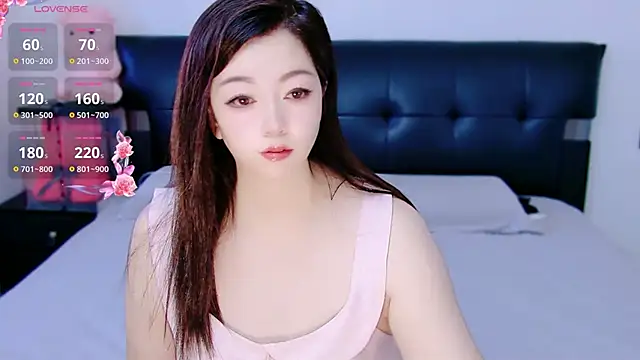 Snapshot of Mi--Manchi chatting on July 12, 2026, 1:28 am Mi--Manchi online show from July 12, 2026, 1:28 am