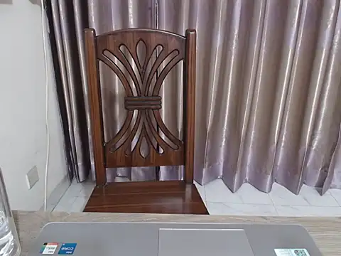 Snapshot of Elena-Cruz chatting on January 20, 2025, 7:04 pm Elena-Cruz online show from January 20, 2025, 7:04 pm