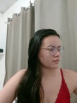 camillebr online show from September 24, 2025, 11:32 pm