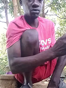 Snapshot of Kaizer1 chatting on April 7, 2026, 7:10 am Kaizer1 online show from April 7, 2026, 7:10 am