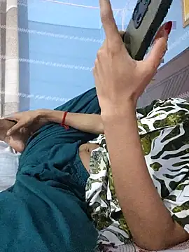 Snapshot of 124pakhi chatting on May 30, 2026, 5:29 pm 124pakhi online show from May 30, 2026, 5:29 pm