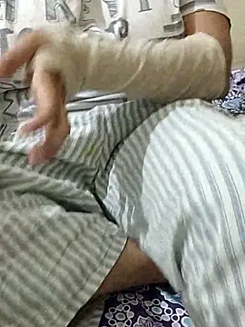 mallupriyapriya online show from February 9, 2026, 10:41 pm