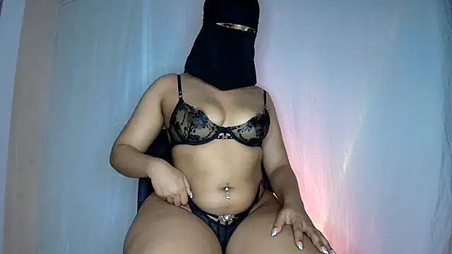 Amira bayby online show from February 16, 2026, 5:44 pm