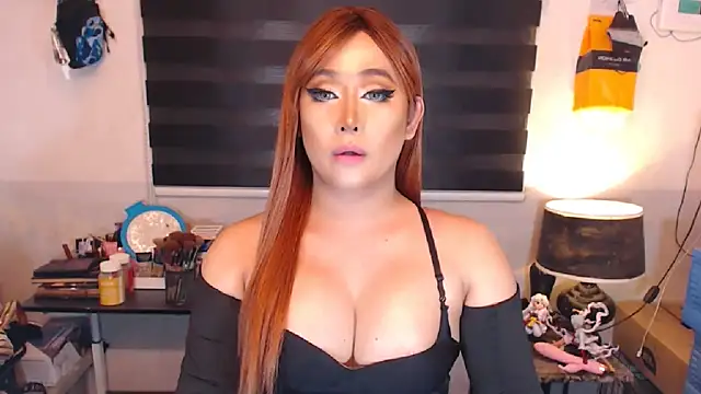 Snapshot of MistressJewel chatting on January 6, 2025, 9:11 pm MistressJewel online show from January 6, 2025, 9:11 pm