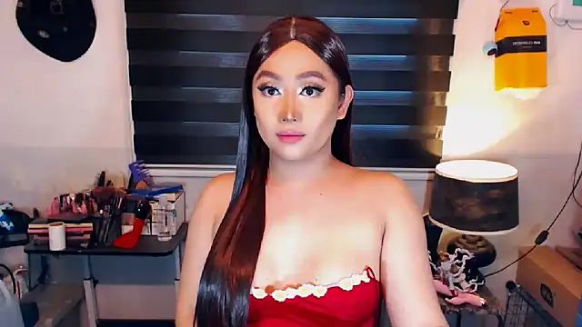 Snapshot of MistressJewel chatting on January 10, 2025, 3:07 am MistressJewel online show from January 10, 2025, 3:07 am