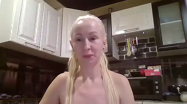 Mariana har777 online show from February 16, 2025, 9:05 pm