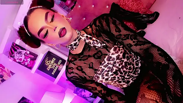 Diva Smith02 online show from July 12, 2026, 11:11 am