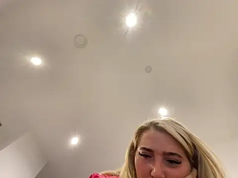 Snapshot of TastyTiffanyy chatting on March 17, 2025, 7:48 pm TastyTiffanyy online show from March 17, 2025, 7:48 pm