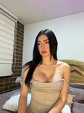 Maddy Jones online show from February 12, 2026, 2:22 am