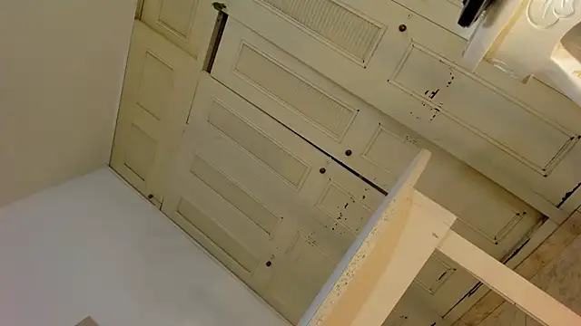 Kenny Town online show from November 23, 2025, 11:04 pm